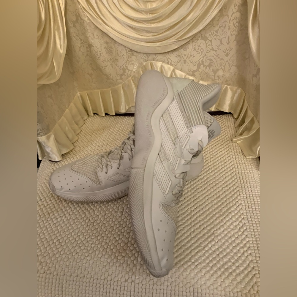 ADIDAS - Picture 3 of 14